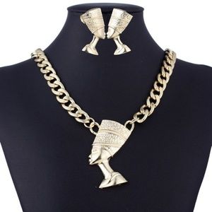 A True Goddess Nefertiti Link Necklace w/ Earrings